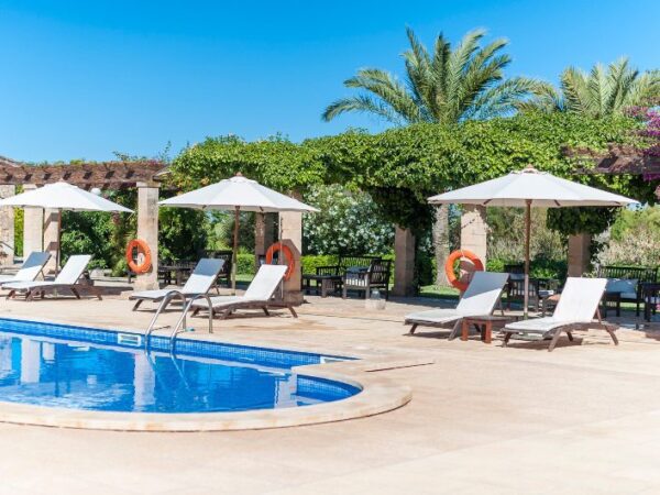 Mallorcan Family Hotel pool area