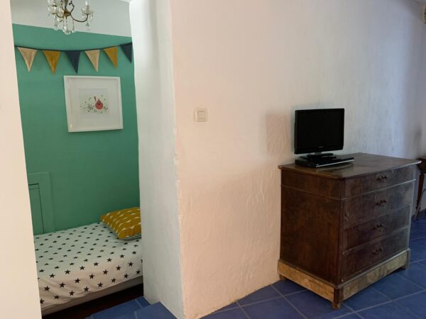 Single bed cottage 3 French Gites