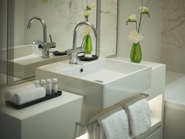 Hotel Camiral's Deluxe Bathroom with The Little Voyager