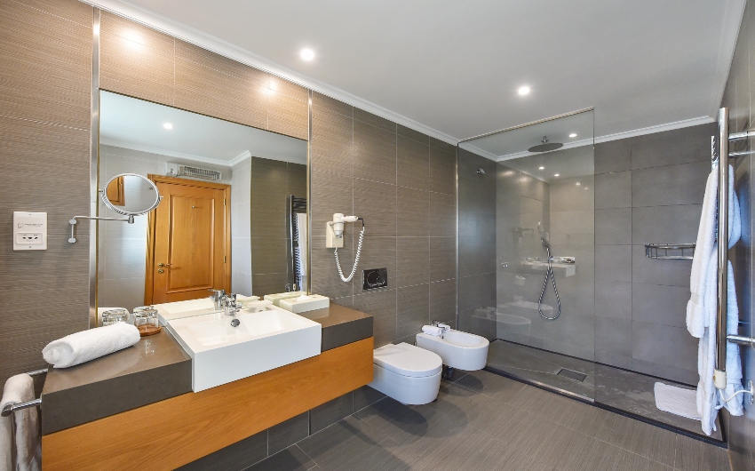 Bathroom inside a Luxury Villa at Martinhal Quinta do Lago