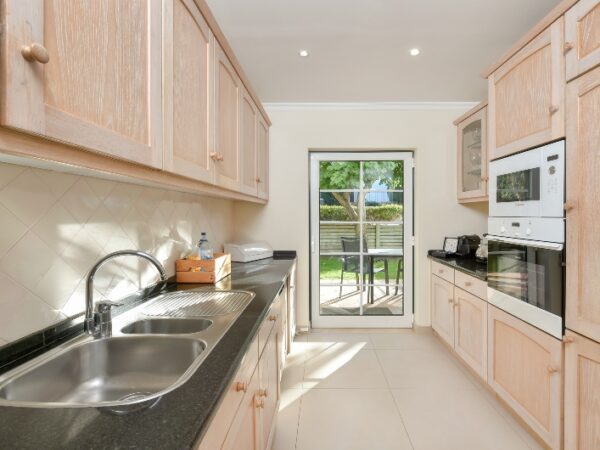 Kitchen inside a Townhouse at Martinhal Quinta do Lago